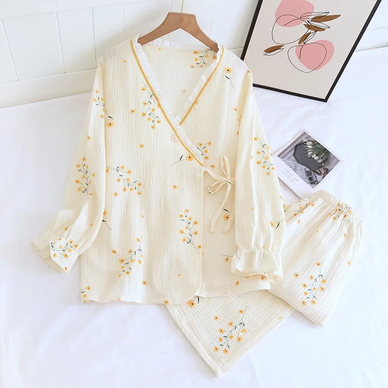 Conjunto de kimono de crepé de primavera