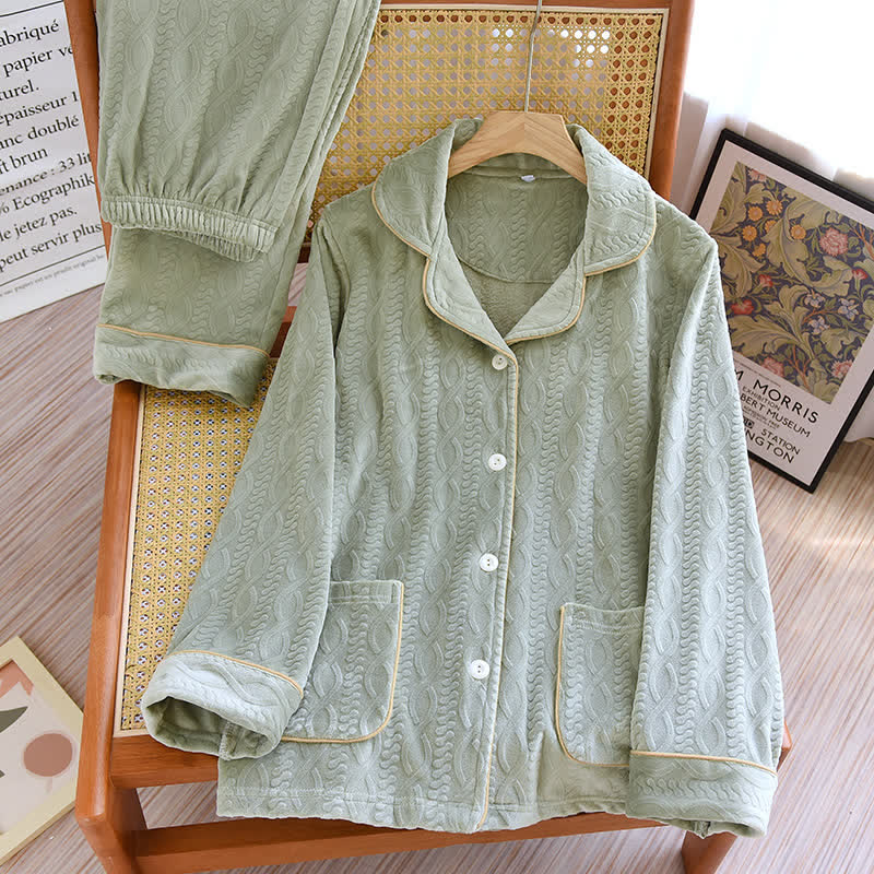 Conjunto de pijama de franela con cuello en color liso