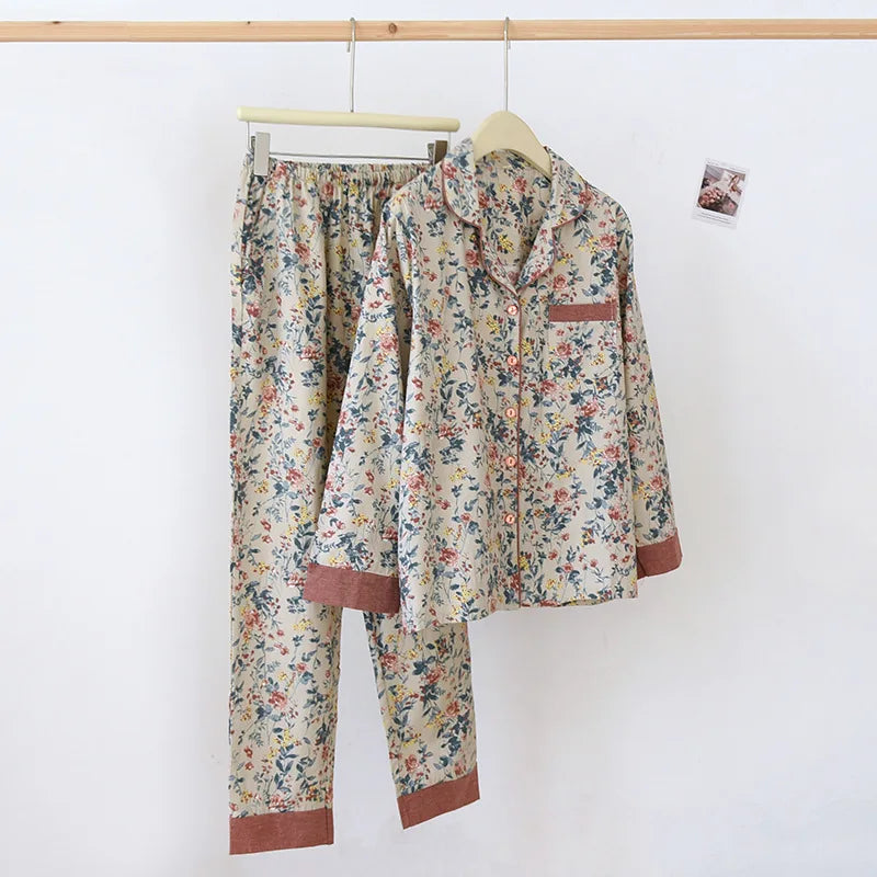 Wildflower-Patterned Classic Collar Pajama Set
