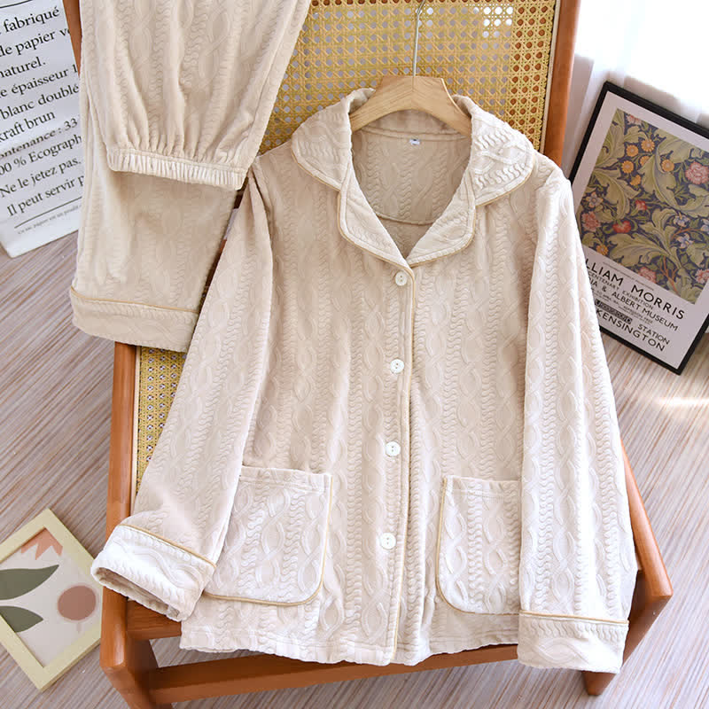 Conjunto de pijama de franela con cuello en color liso