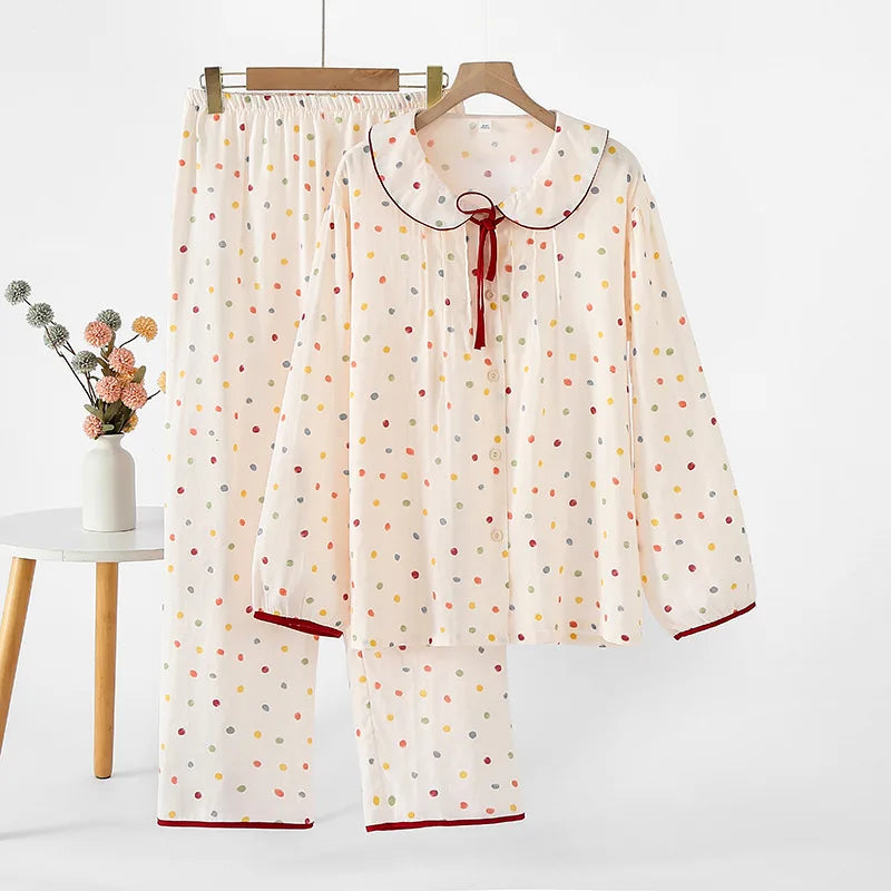 Conjunto de pijama suave con detalle de lazo