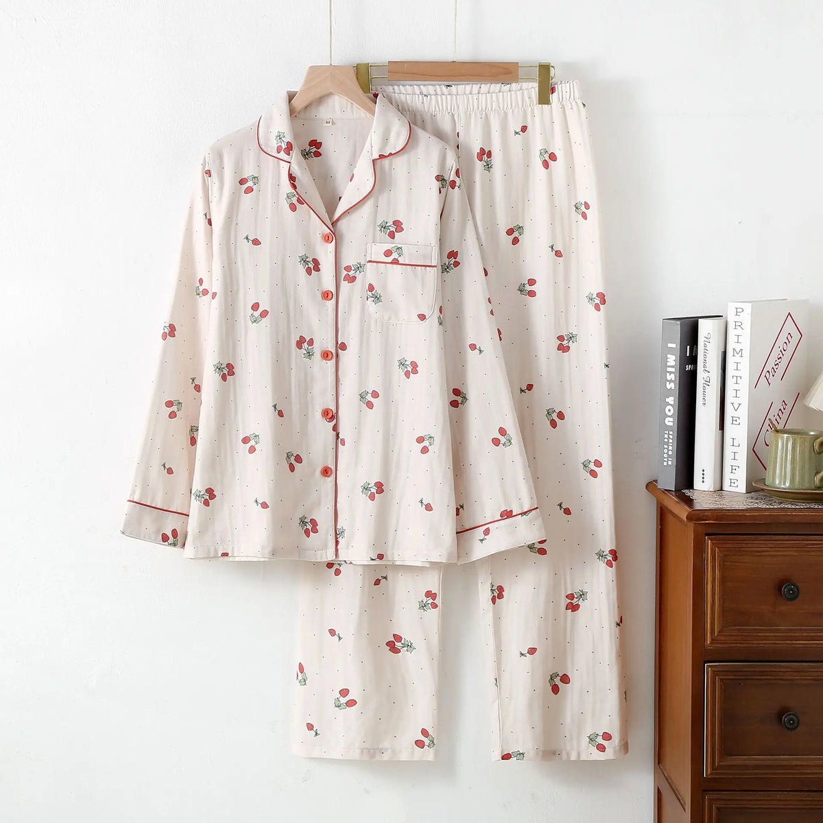 Conjunto de pijama suave de fresas