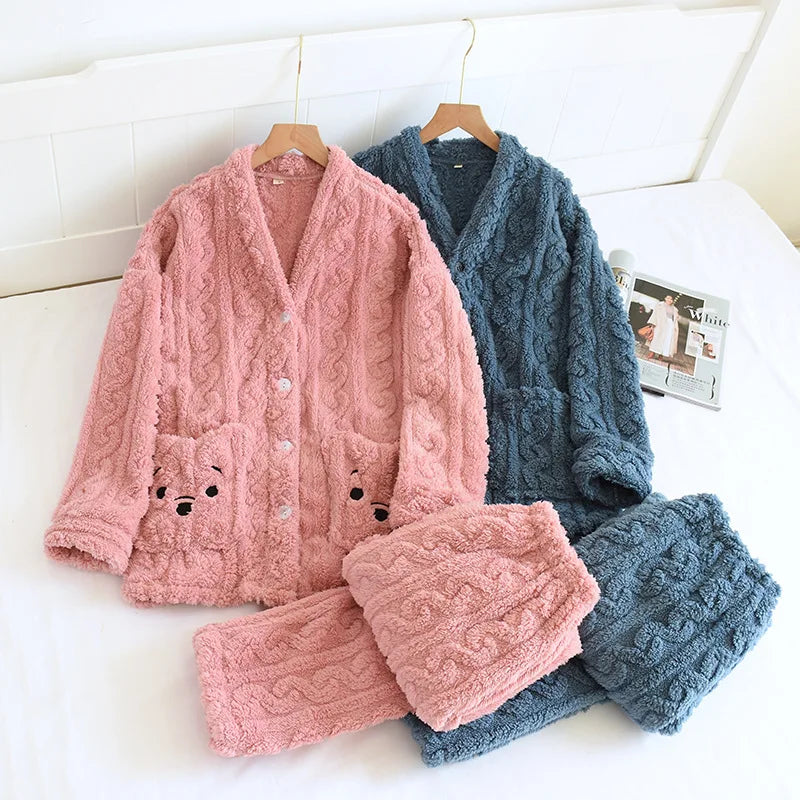Conjunto de pijama largo de felpa adorable