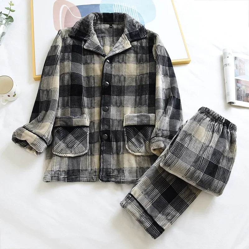 Conjunto de pijama de franela a cuadros