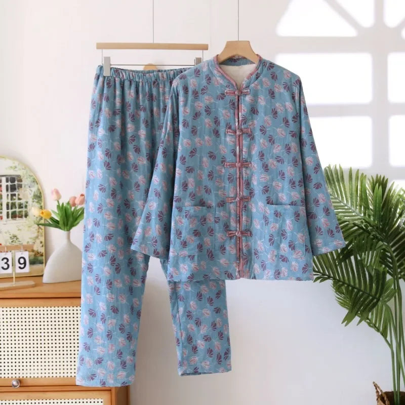 Conjunto de ropa de estar con botones de lazo