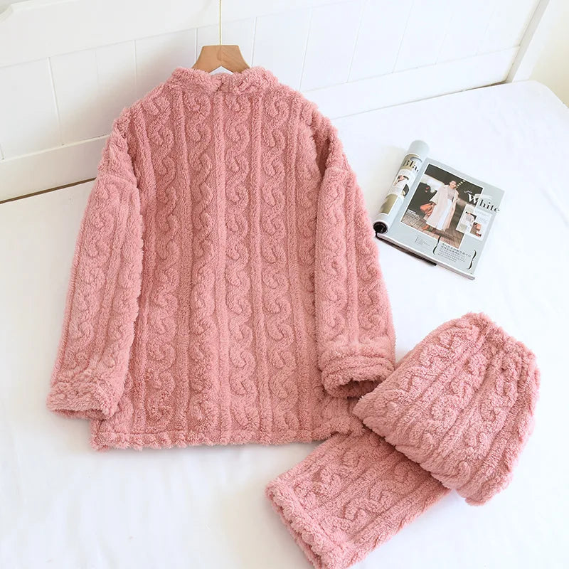 Conjunto de pijama largo de felpa adorable